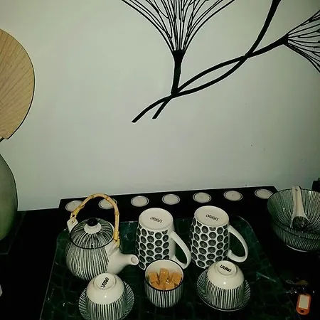 Junior Tour Eiffel Bed & Breakfast Paris