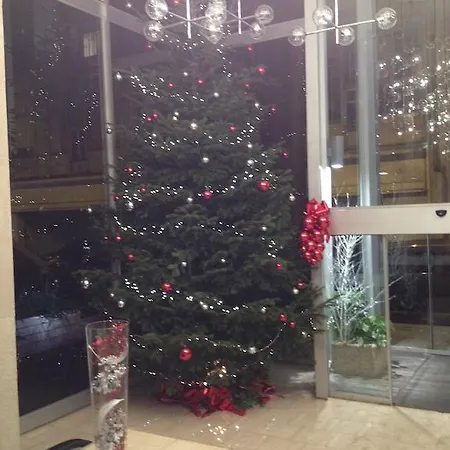 Junior Tour Eiffel B&B 4*